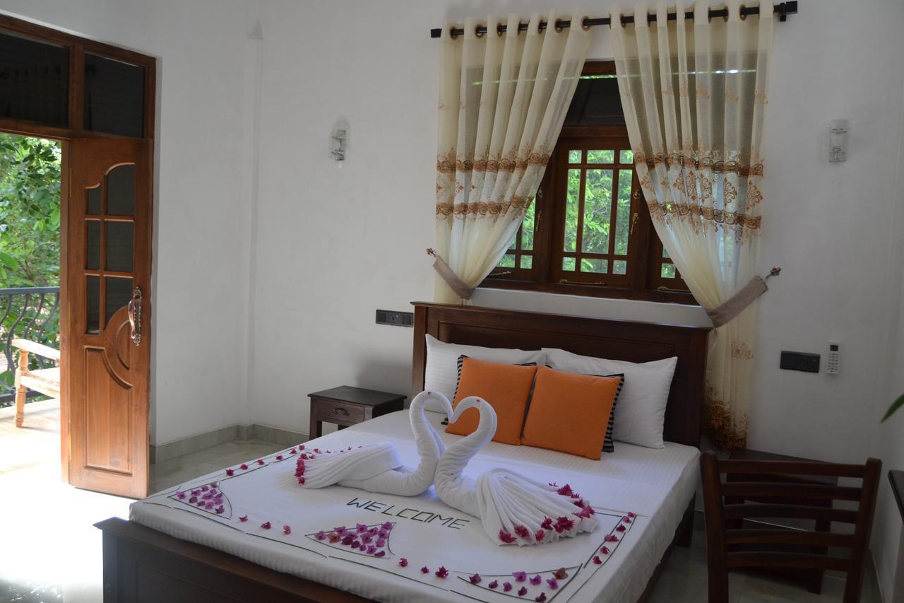 Nice To Meet Home Stay Хабарана Экстерьер фото